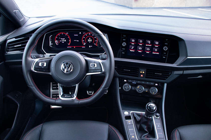 Featured image of post 2020 Vw Jetta Gli Interior