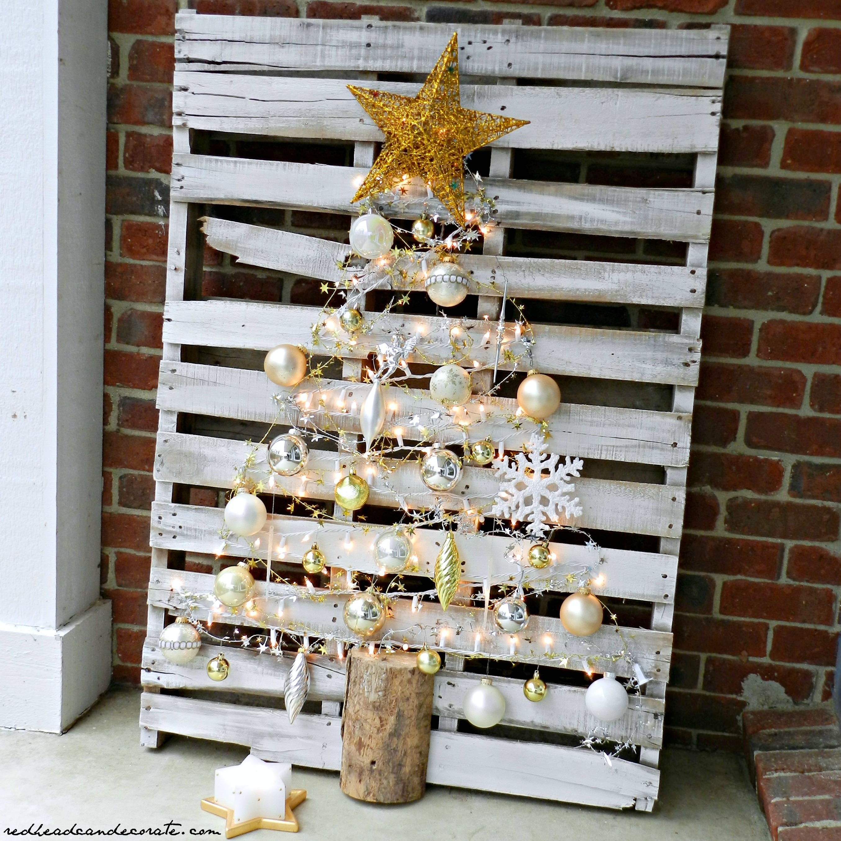 wallpapers Christmas Tree Made From Pallets